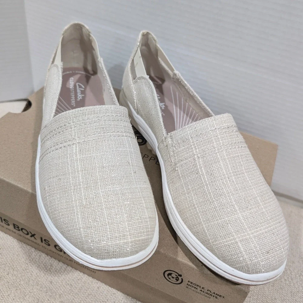 Clarks Cloudsteppers Breeze Step Loafers‎ Natural Interest Shimmer 8.5 M NIB